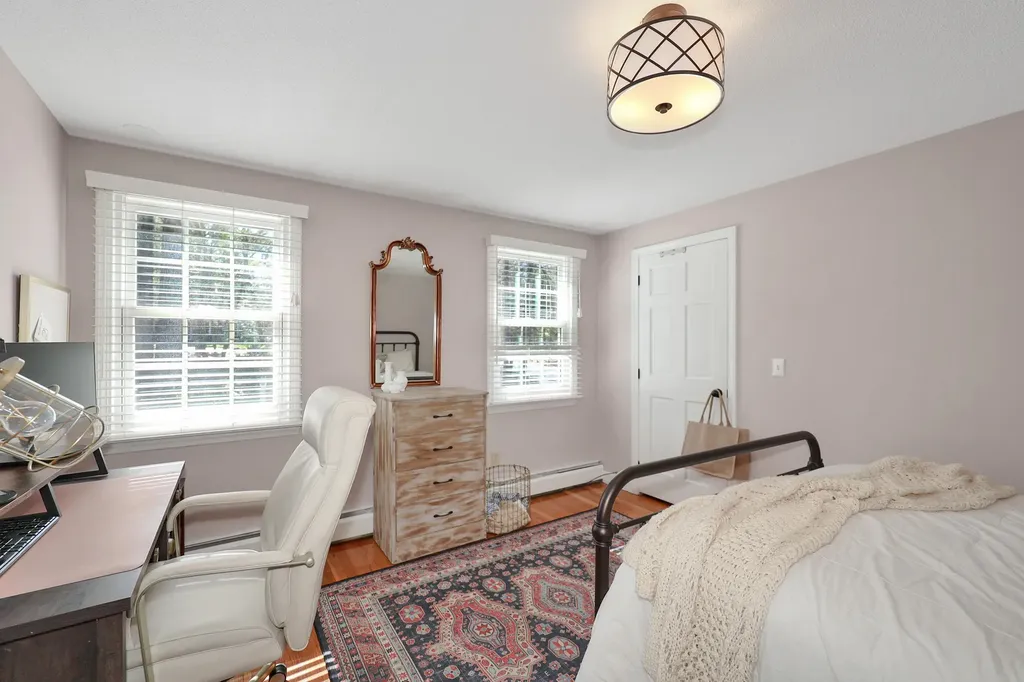 15 Buckridge Drive Amherst NH 03031