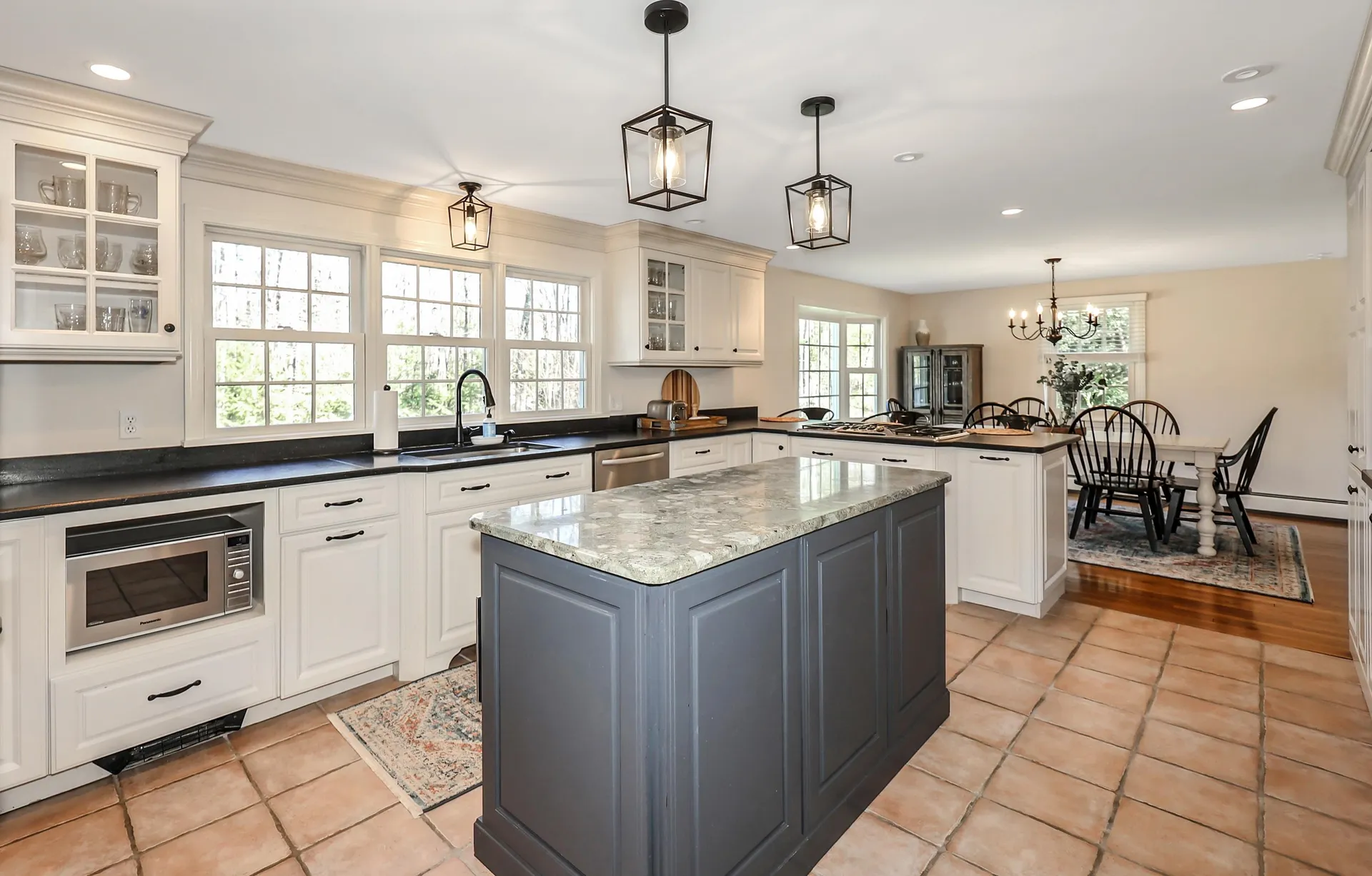 15 Buckridge Drive Amherst NH 03031