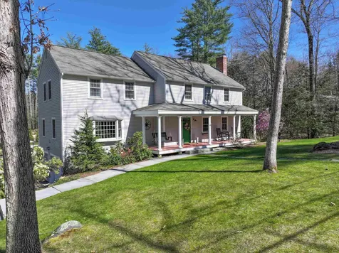 15 Buckridge Drive Amherst NH 03031