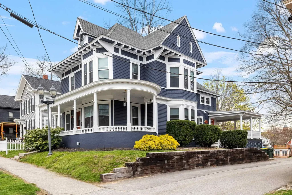 29 Messer Street Laconia NH 03246