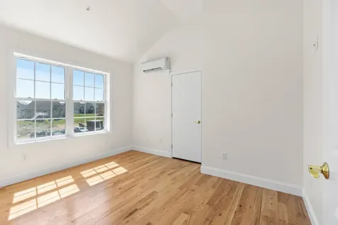 10 Diamond Oaks Boulevard Kingston NH 03848