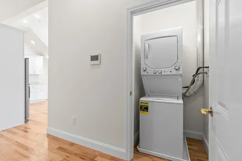 10 Diamond Oaks Boulevard Kingston NH 03848