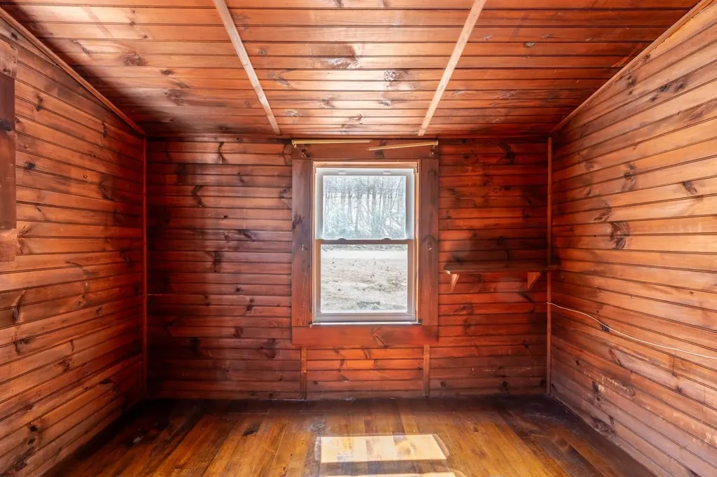 16 Hamel Road Sunapee NH 03782