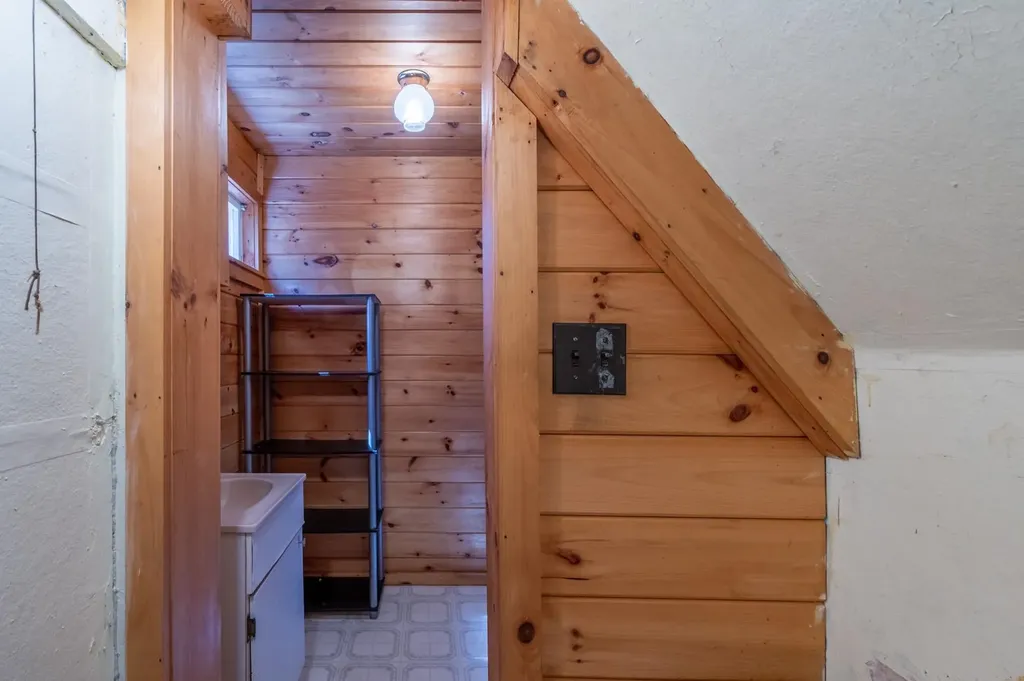 16 Hamel Road Sunapee NH 03782