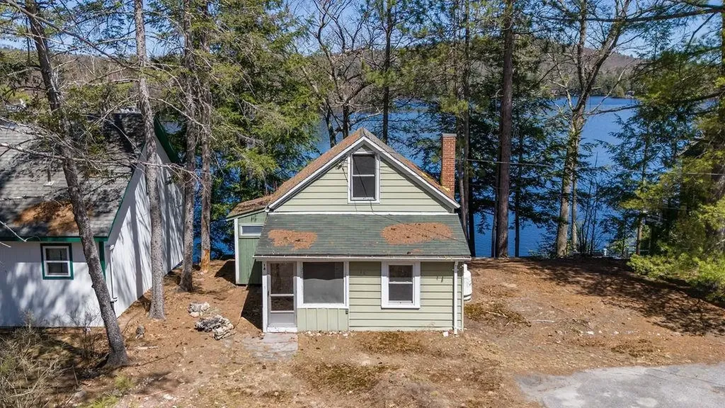 16 Hamel Road Sunapee NH 03782