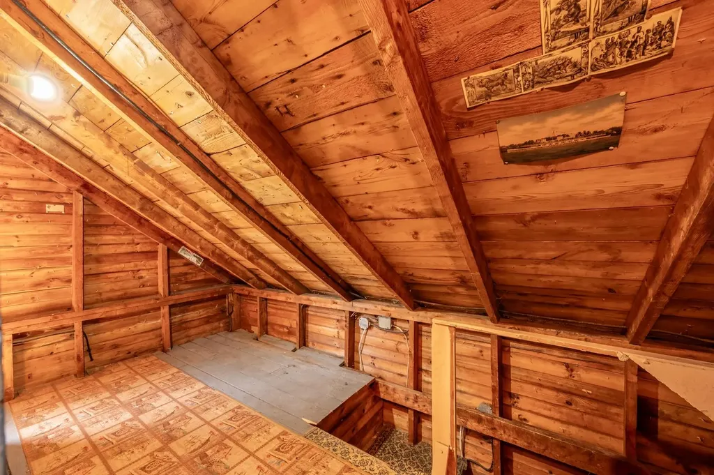 16 Hamel Road Sunapee NH 03782