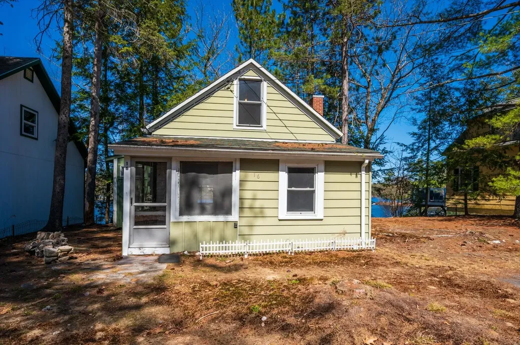 16 Hamel Road Sunapee NH 03782