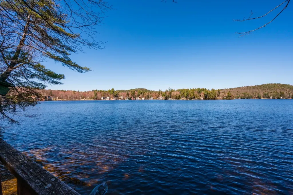 16 Hamel Road Sunapee NH 03782