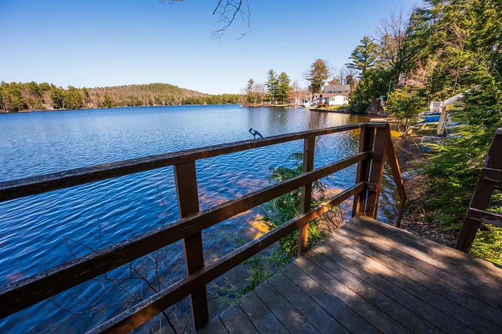 16 Hamel Road Sunapee NH 03782