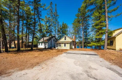 16 Hamel Road Sunapee NH 03782