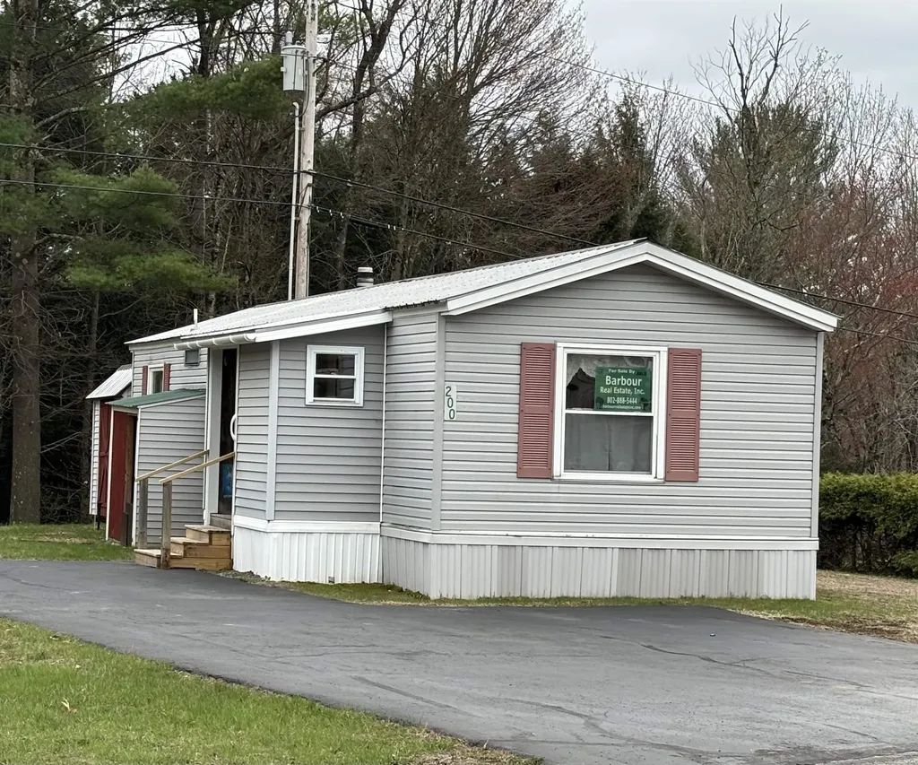 200 Redwood Drive Hyde Park VT 05655