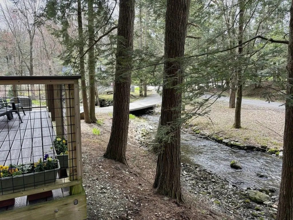 213 Wood Run Hinesburg VT 05461