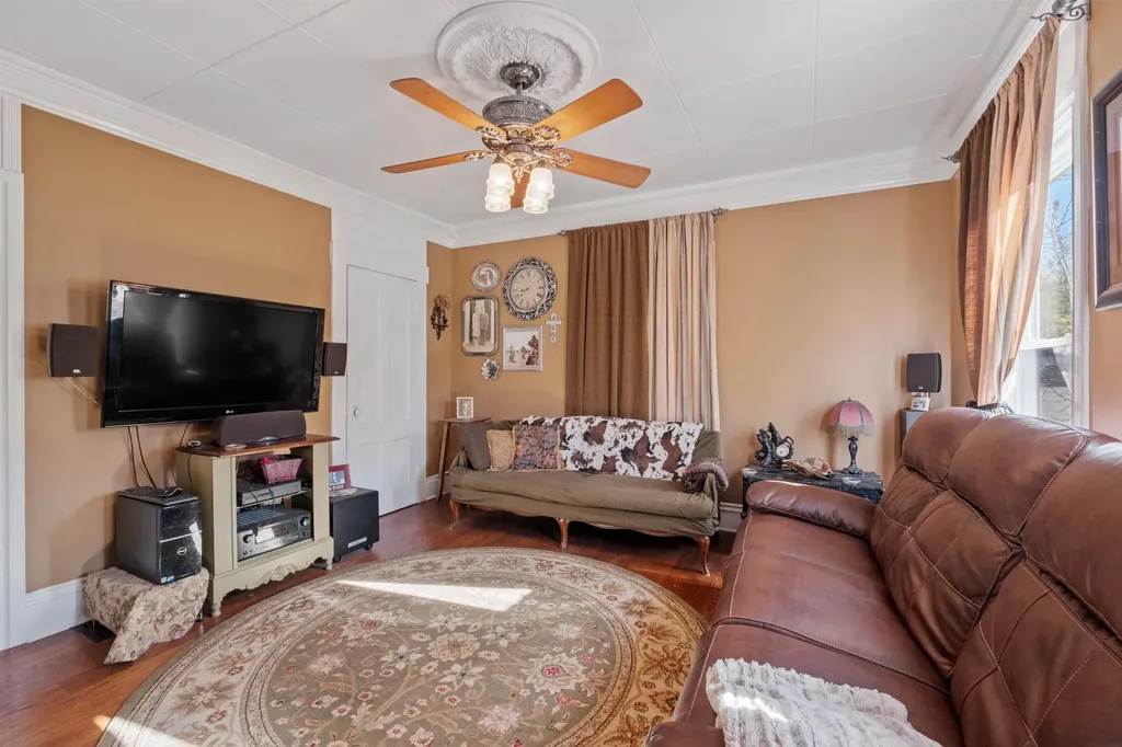 91 Elkins Street Franklin NH 03235