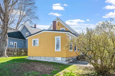 91 Elkins Street Franklin NH 03235