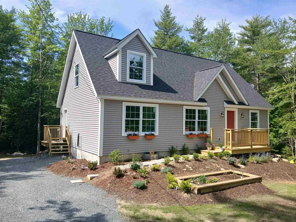 46 Dove Lane Canaan NH 03741