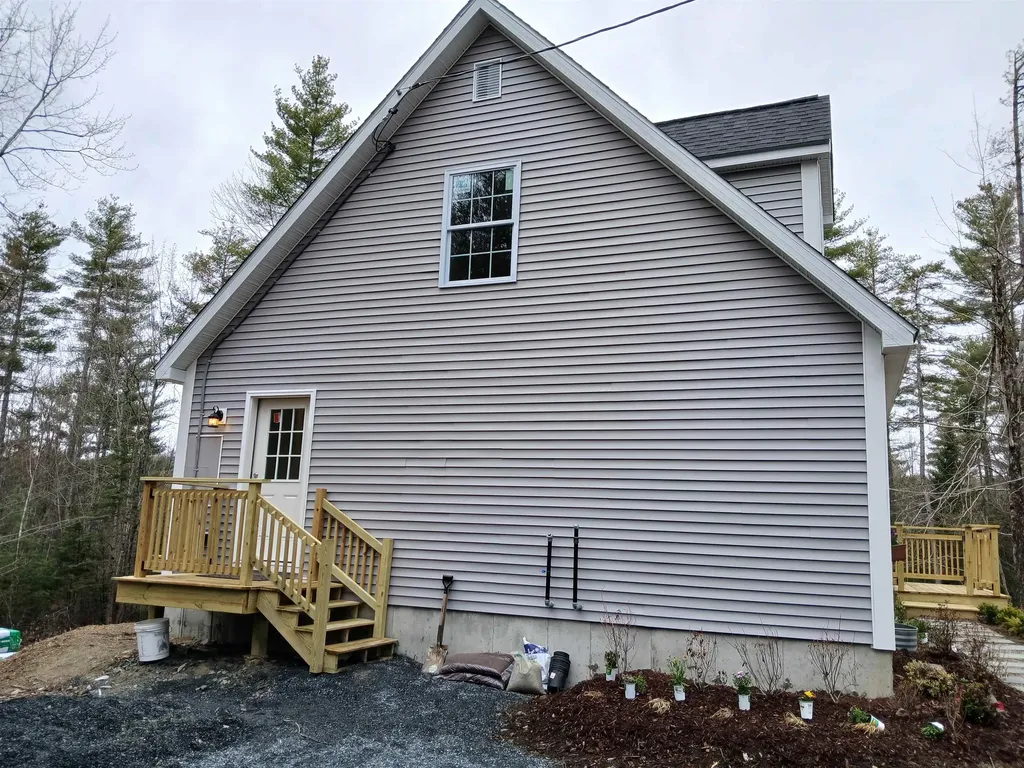 46 Dove Lane Canaan NH 03741