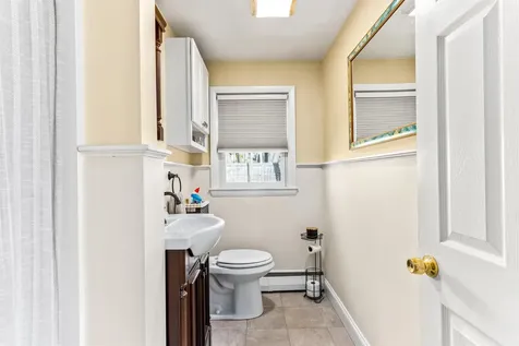287 Pickering Street Manchester NH 03104