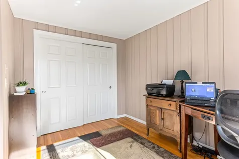 287 Pickering Street Manchester NH 03104