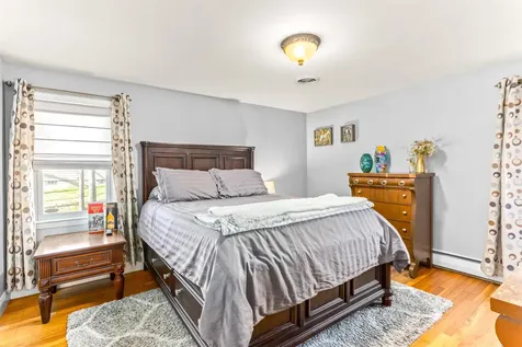 287 Pickering Street Manchester NH 03104