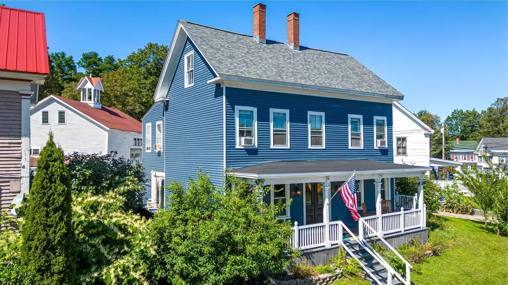 1 Waukewan Street Meredith NH 03253