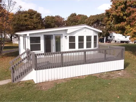 10 Gull Lane South Hero VT 05486