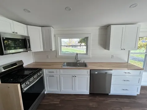 10 Gull Lane South Hero VT 05486