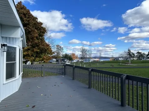 10 Gull Lane South Hero VT 05486
