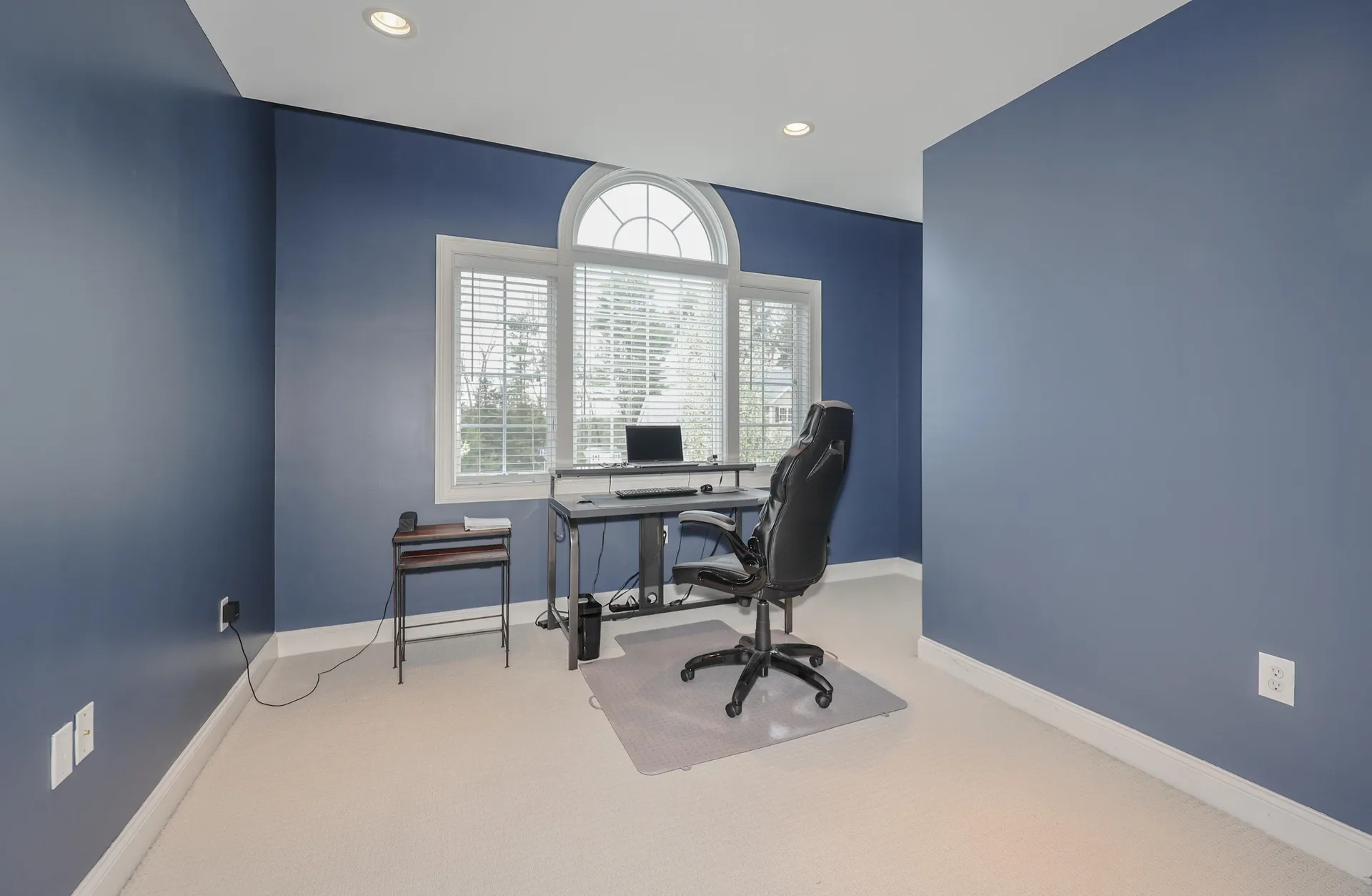 27 Herrick Circle Pelham NH 03076