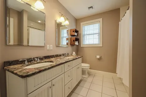 27 Herrick Circle Pelham NH 03076