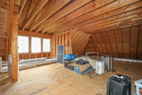27 Herrick Circle Pelham NH 03076