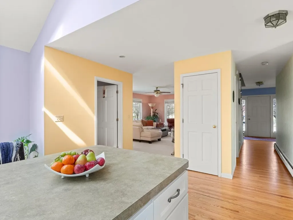61 Moss Glen Lane South Burlington VT 05403