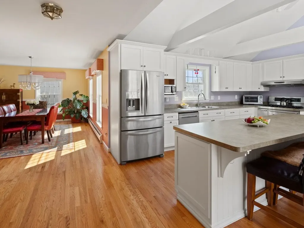 61 Moss Glen Lane South Burlington VT 05403