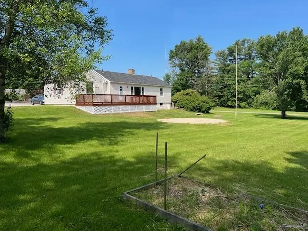 134 Rochester Hill Road Rochester NH 03867