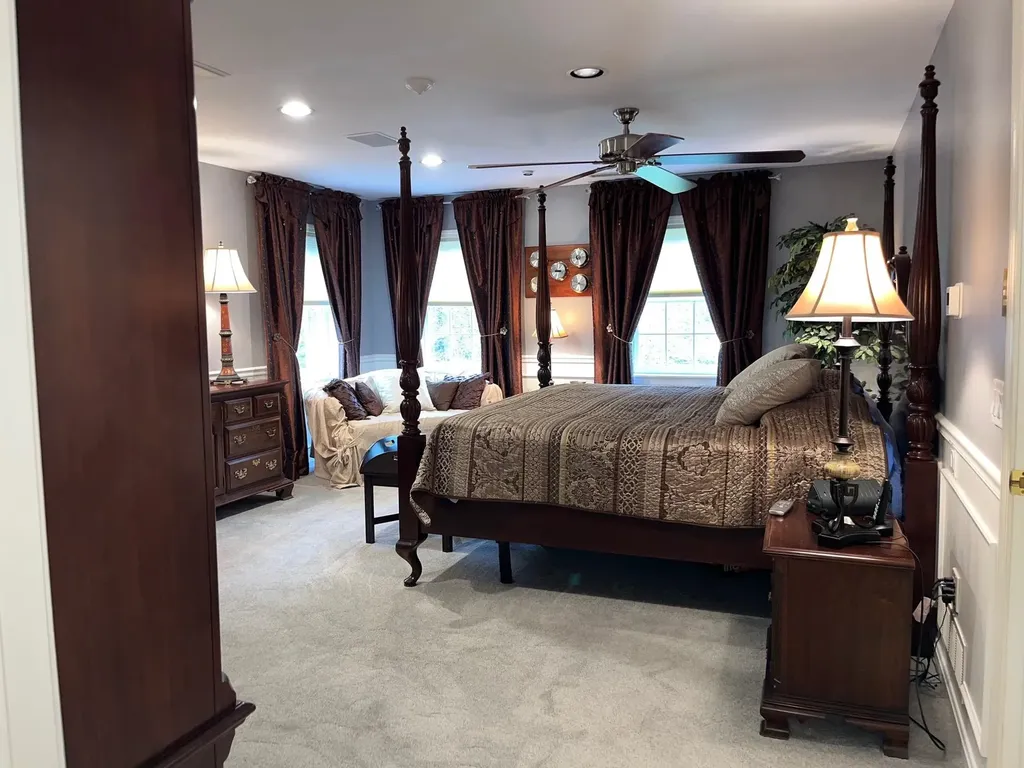 4 Maplewood Drive Wolfeboro NH 03894