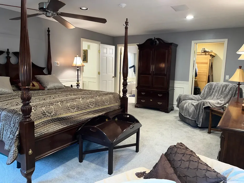 4 Maplewood Drive Wolfeboro NH 03894
