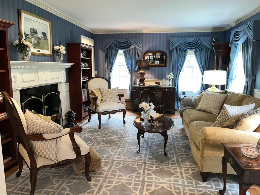 4 Maplewood Drive Wolfeboro NH 03894