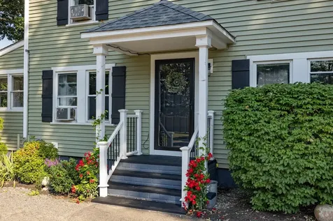1701 Lafayette Road Portsmouth NH 03801