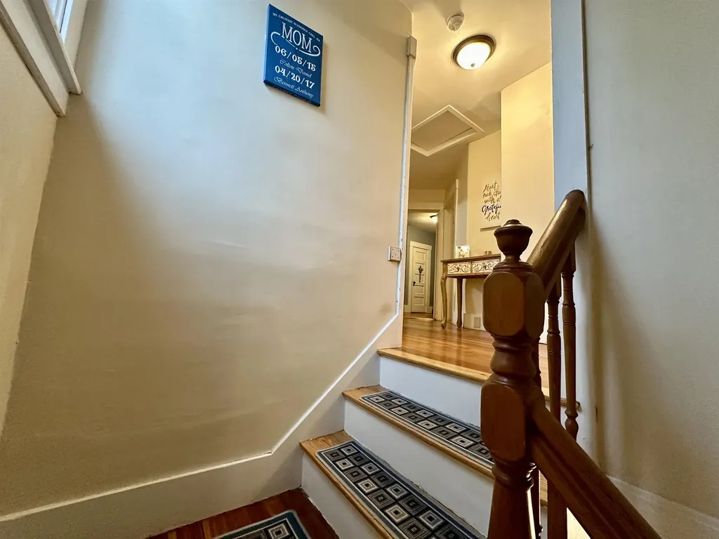 77 Grove Street Claremont NH 03743