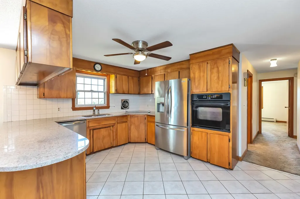 160 Mystic Street Manchester NH 03103
