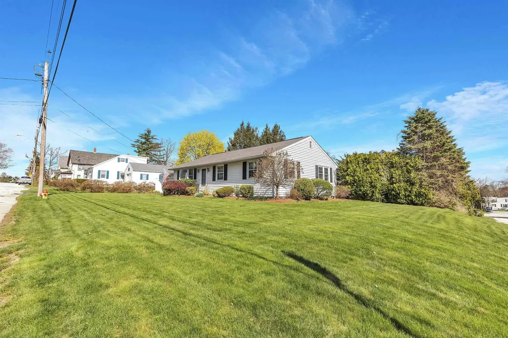 160 Mystic Street Manchester NH 03103