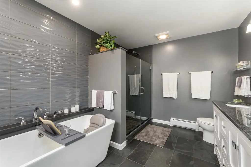 30 Hagan Drive Essex VT 05452