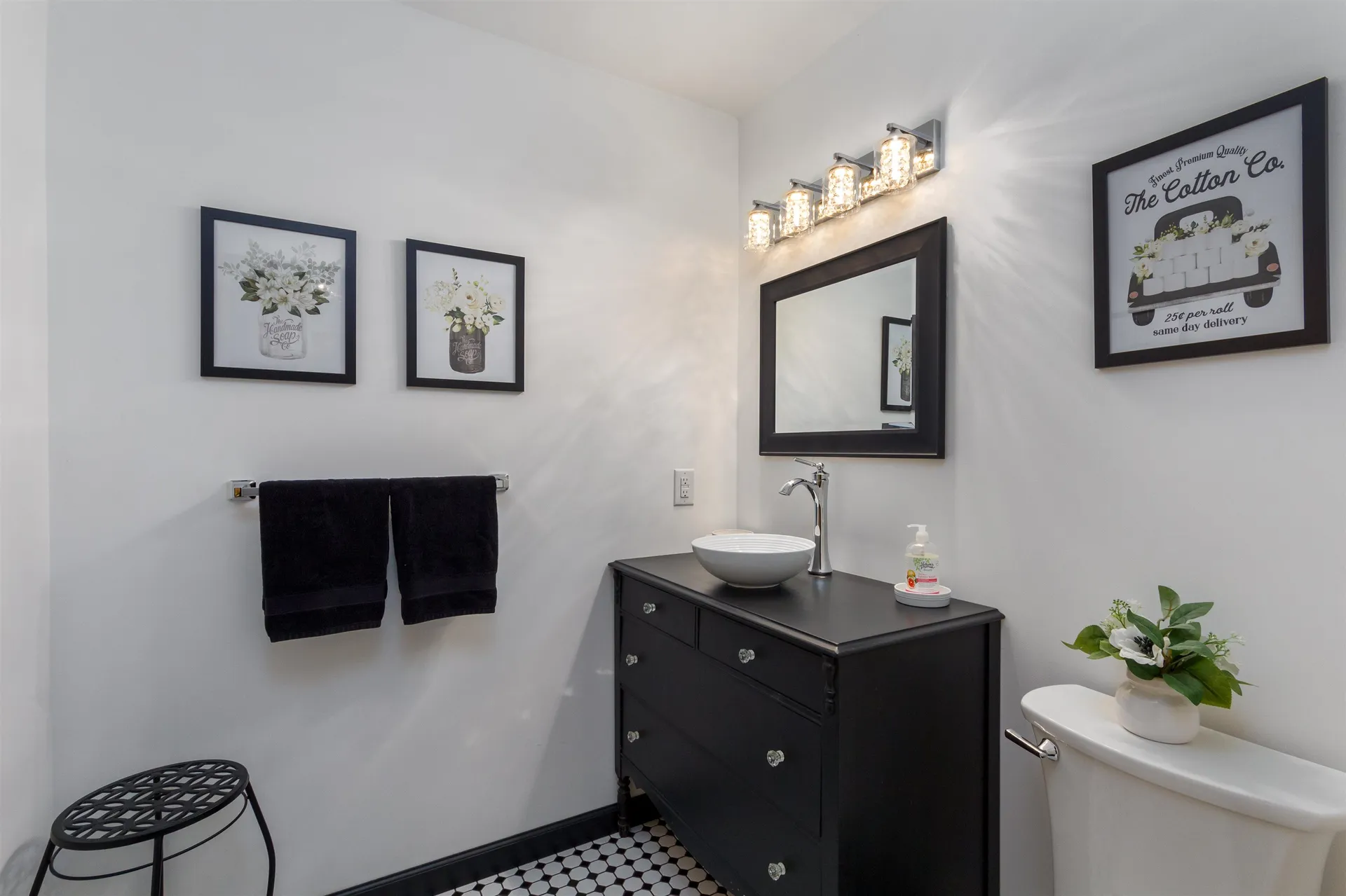 30 Hagan Drive Essex VT 05452