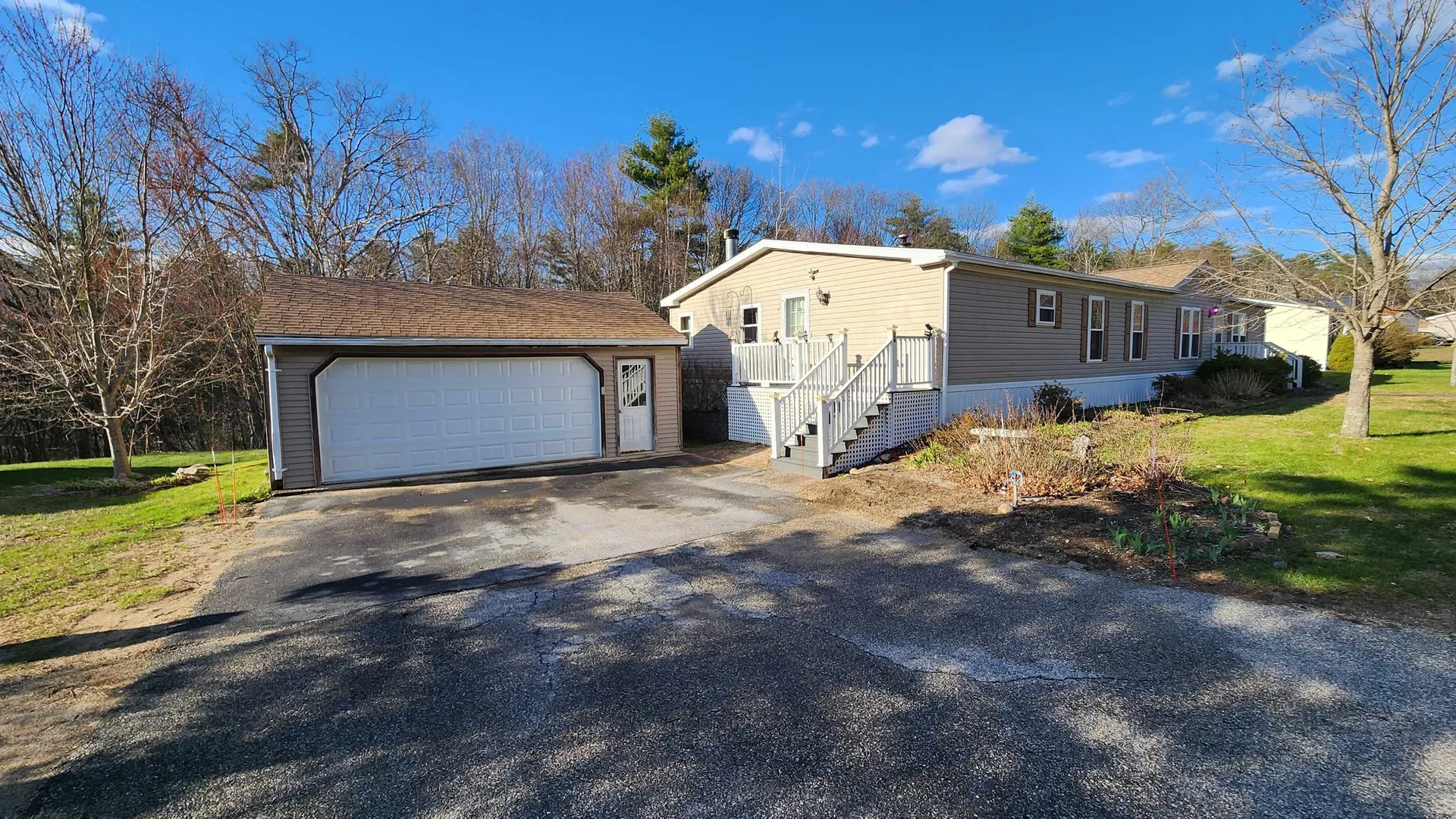 34 Country Lane Fremont NH 03044