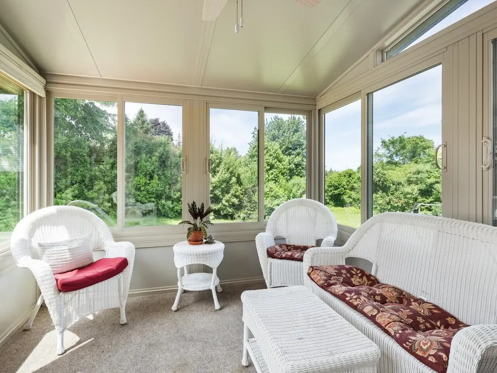 28 Dubois Drive South Burlington VT 05403