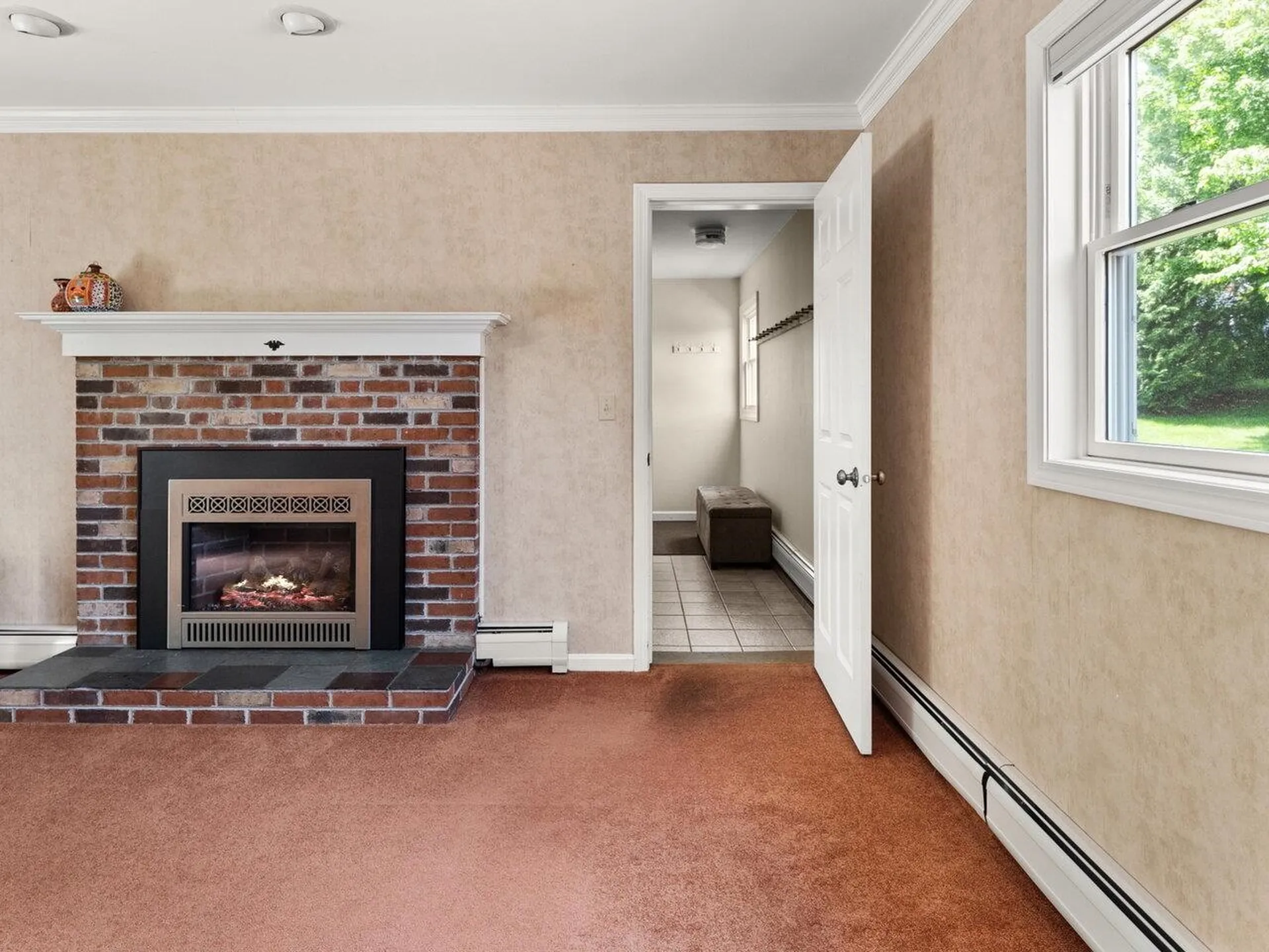 28 Dubois Drive South Burlington VT 05403