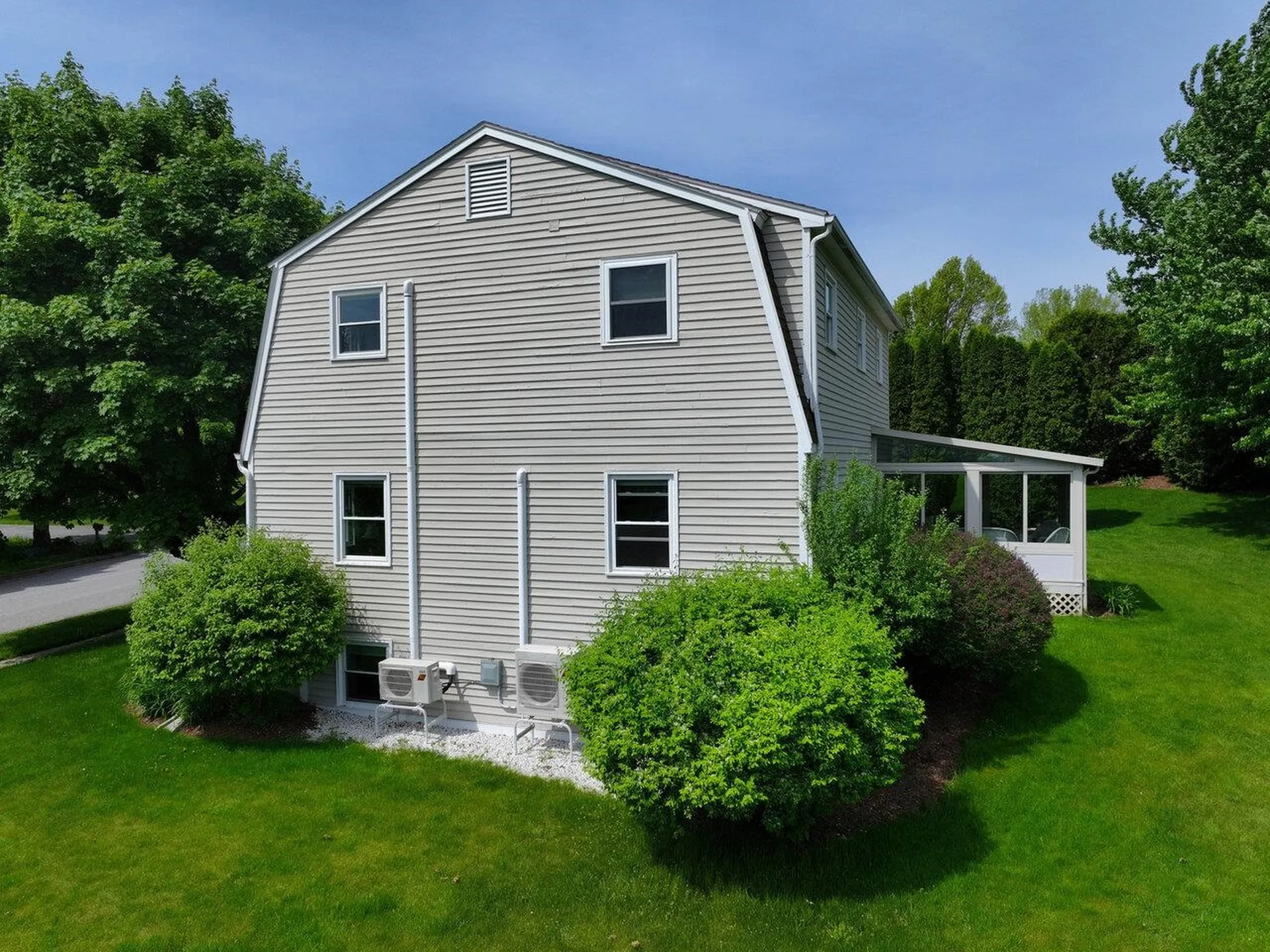 28 Dubois Drive South Burlington VT 05403
