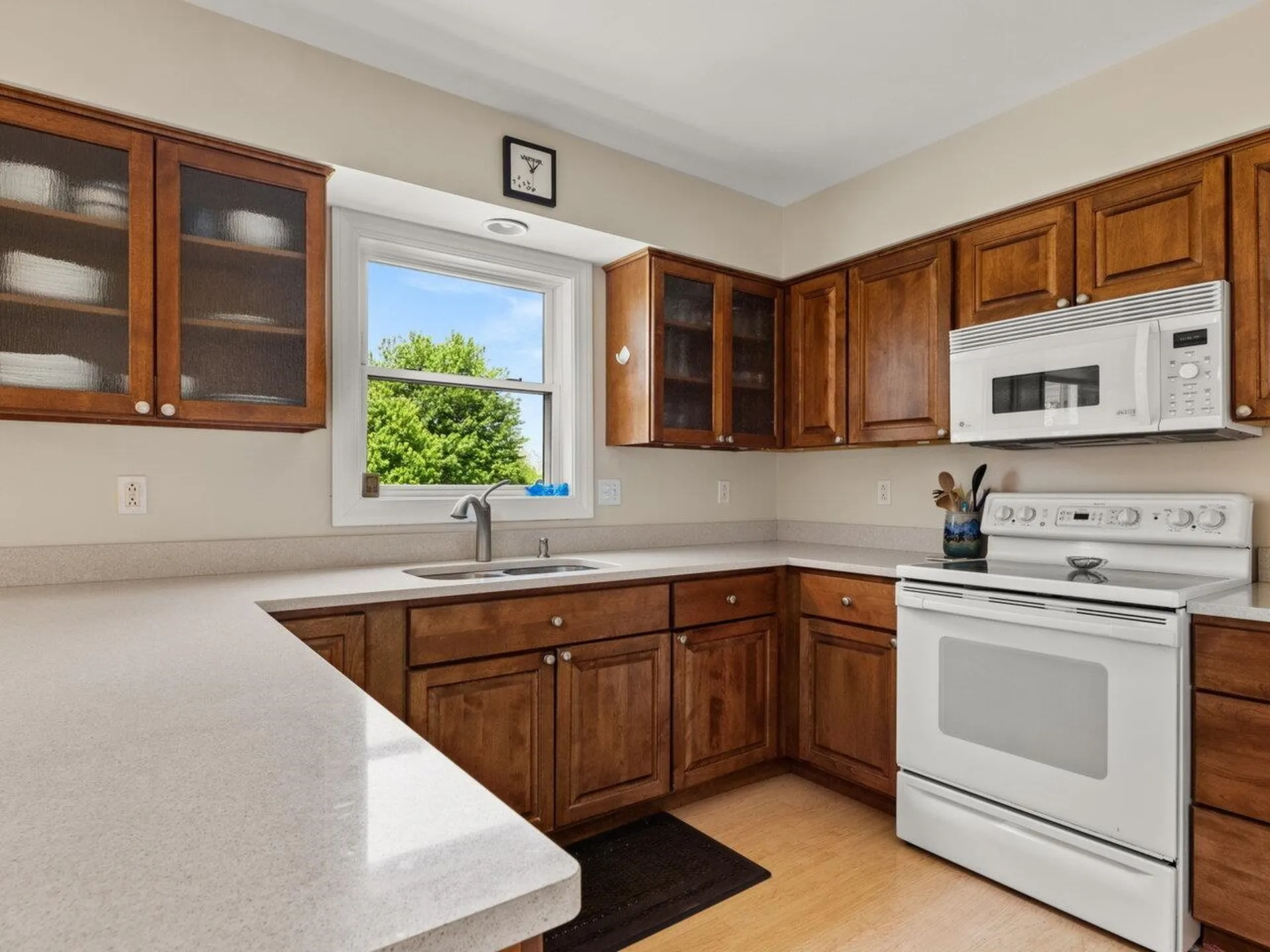 28 Dubois Drive South Burlington VT 05403
