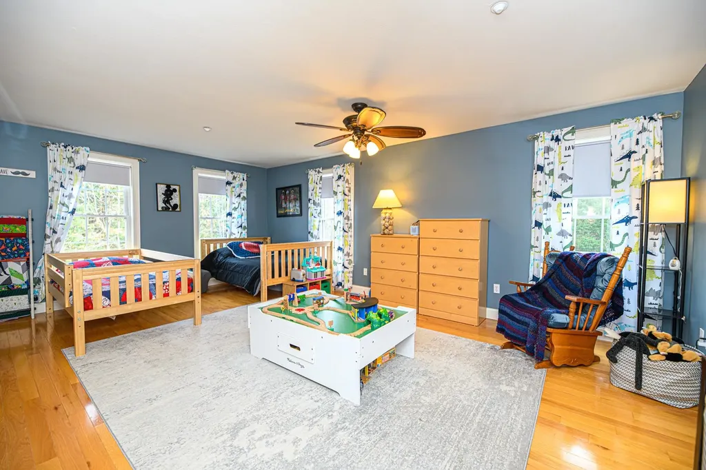 60 Contoocook Lane Peterborough NH 03458