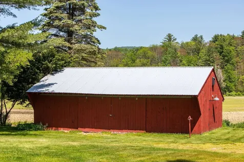 20 Buxton Avenue Middletown Springs VT 05757