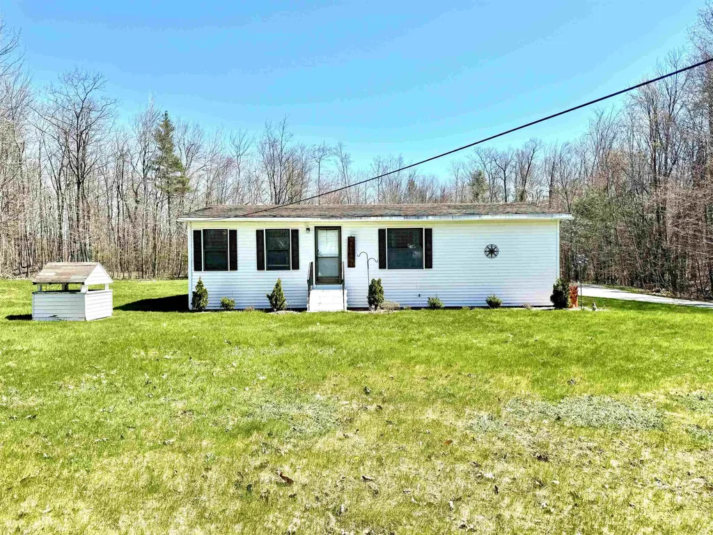 761 Turnpike Road Greenville NH 03048